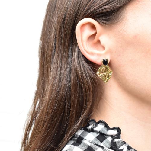 Boucles d'oreilles ZAG feuille dorée et Pierre Onyx noire