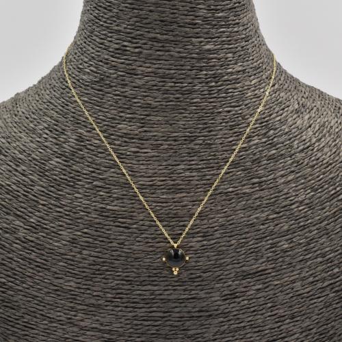 Collier ZAG doré pendentif Pierre Onyx demi-sphère