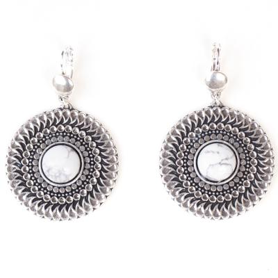 Boucles d'oreilles Shabada Esperanza une médaille Howlite